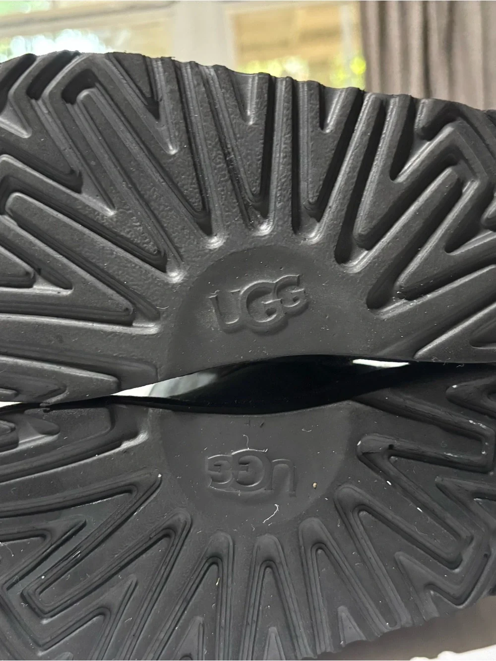 UGG Kids Classic Short Boots in Black